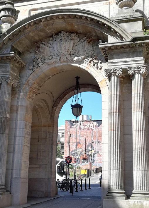 Arch gate on the City Chambers building in Glasgow